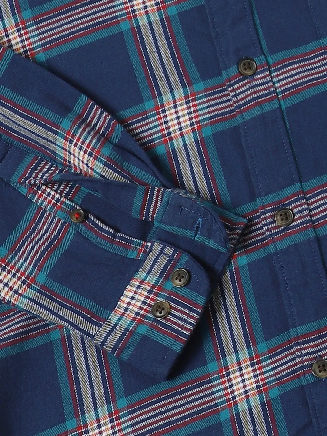 Men's Navy Regular Checks Spread Collar Full Sleeves Casual Shirt